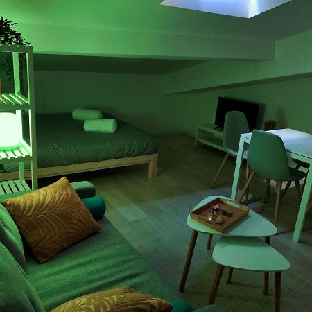 Studio Avec Lumiere D'Ambiance - Proche Victoire Apartment บอร์โด ภายนอก รูปภาพ